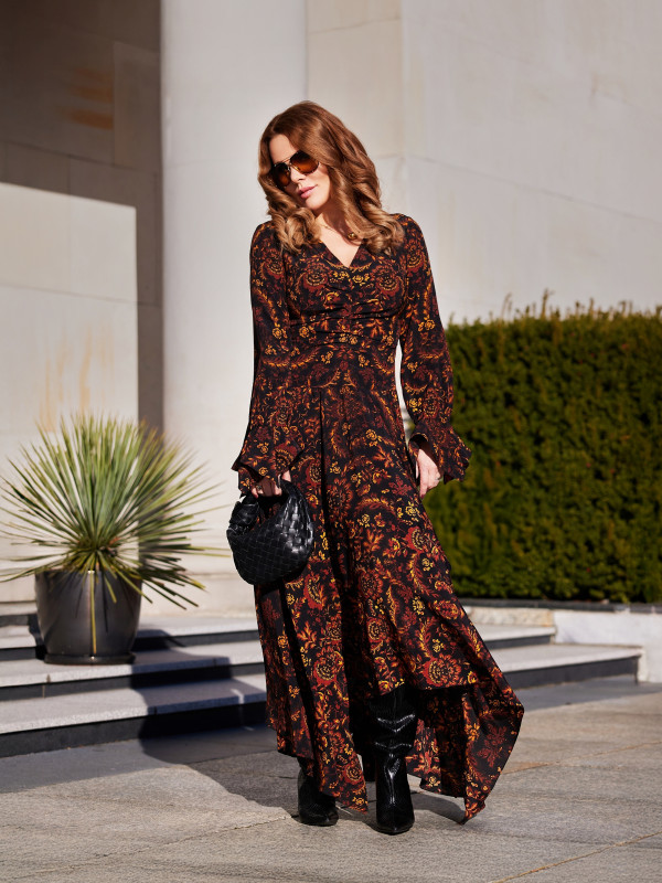 Sukienka jedwabna MIA